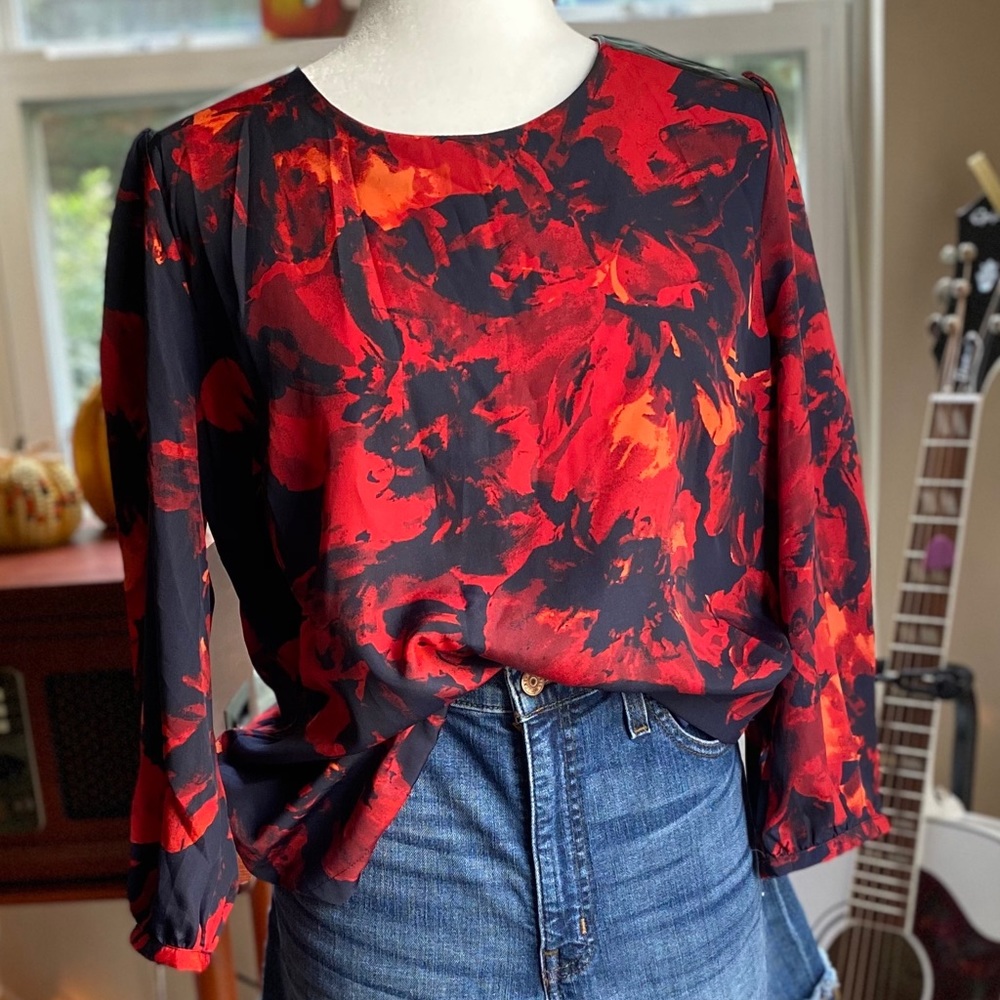 Red floral blouse - L - Merona